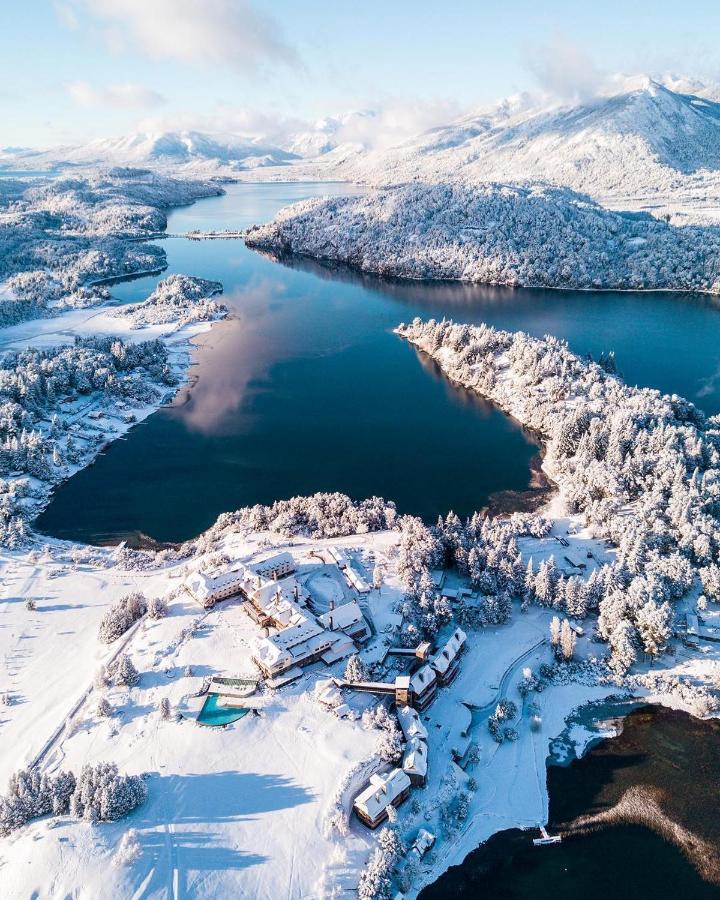 Llao Llao Resort, Golf-Spa San Carlos de Bariloche Eksteriør bilde Aerial view of the lake