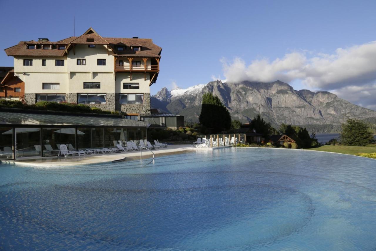 Llao Llao Resort, Golf-Spa San Carlos de Bariloche Eksteriør bilde The swimming pool