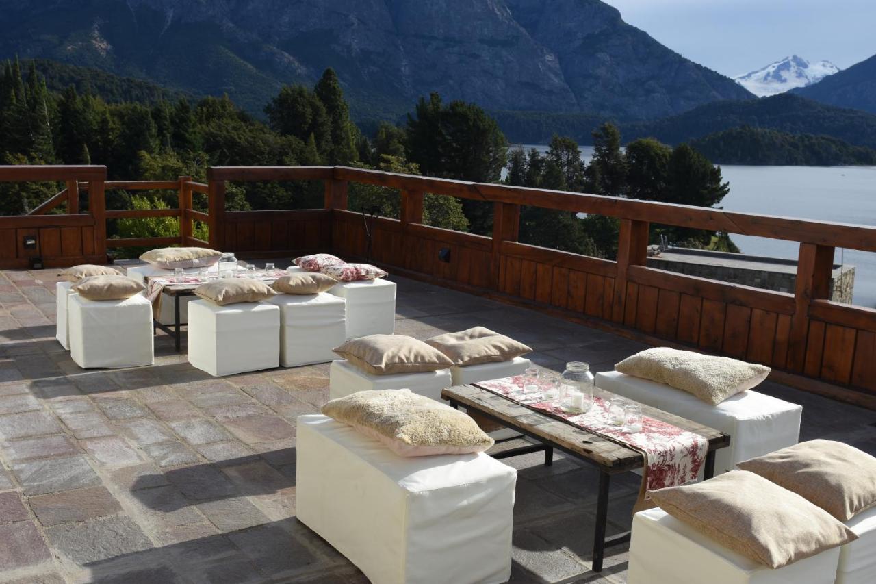 Llao Llao Resort, Golf-Spa San Carlos de Bariloche Eksteriør bilde The terrace of the hotel