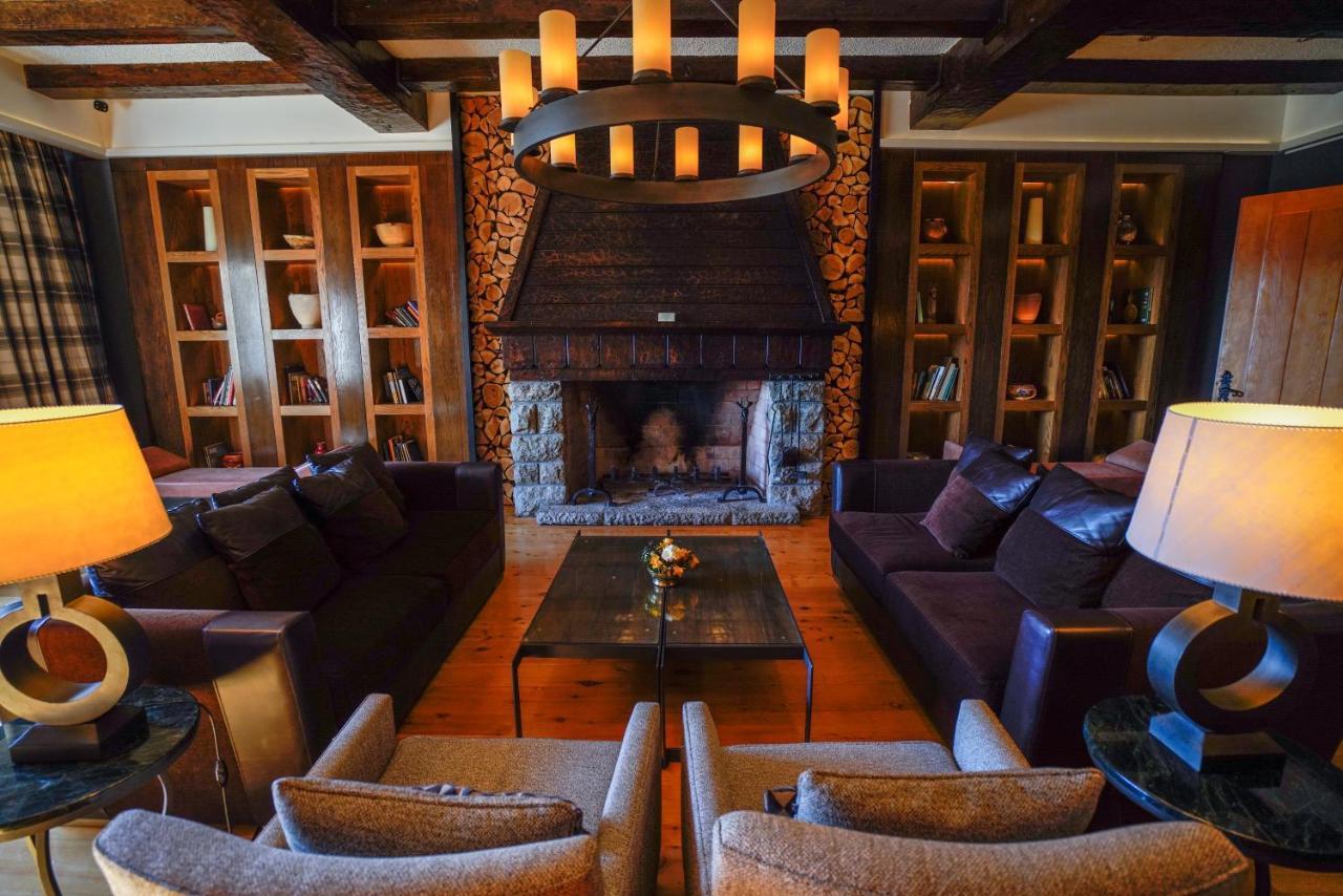 Llao Llao Resort, Golf-Spa San Carlos de Bariloche Eksteriør bilde The Library at the Hotel